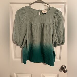 Universal Thread T-shirt